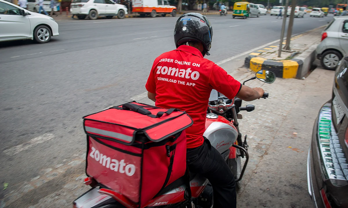 Zomato mcap falls to ₹32,793 crore.