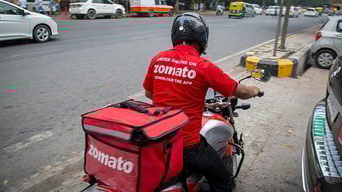 The job roles include Chief of Staff to CEO, generalists, product managers, growth managers and software development engineers.