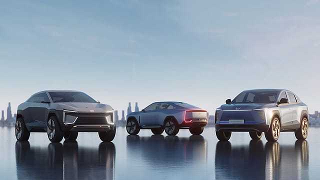 Mahindra unveils 5 new electric SUVs Mahindra unveils 5 new electric SUVs