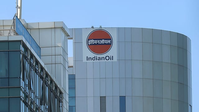Indian Oil Q4 profit plummets 50% to ₹5,148.87 cr Indian Oil Q4 profit plummets 50% to ₹5,148.87 cr