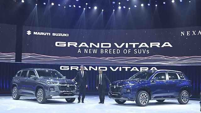 Maruti Suzuki begins Grand Vitara exports; portfolio now 17 vehicles to 100 countries Maruti Suzuki begins Grand Vitara exports; portfolio now 17 vehicles to 100 countries