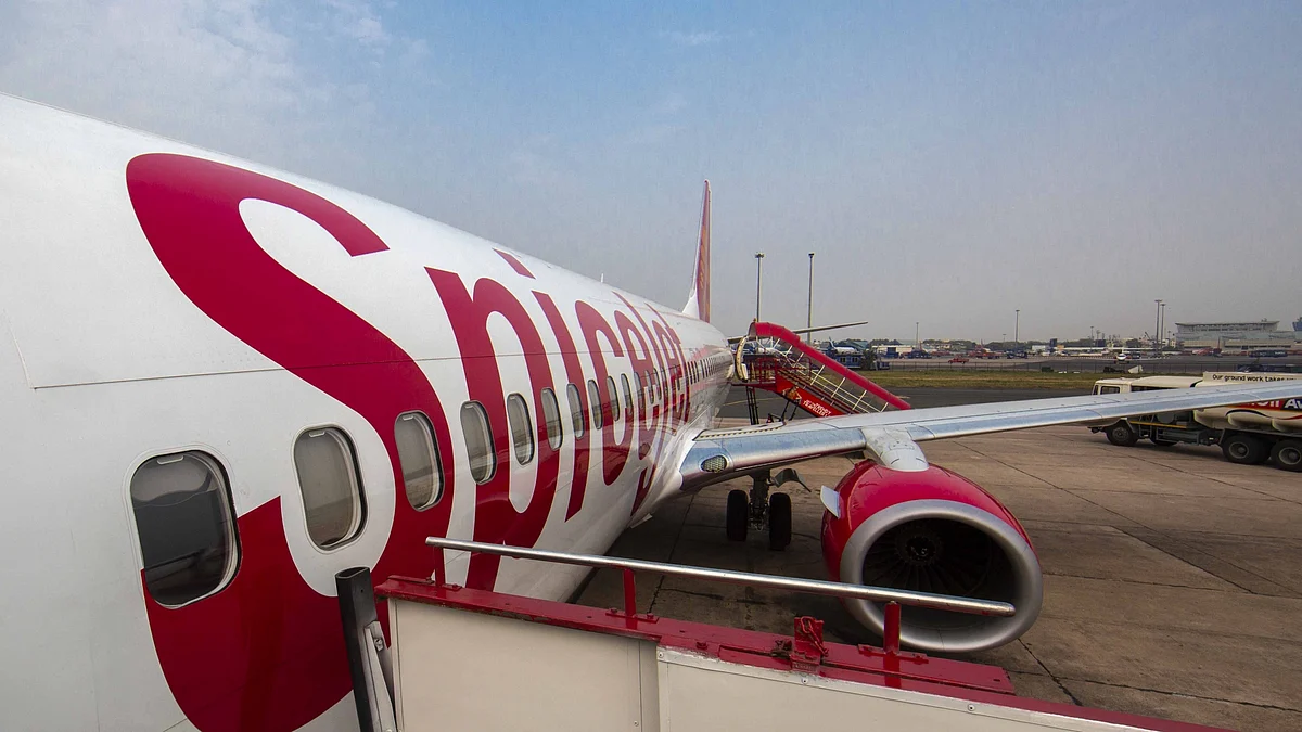 SpiceJet stock opened gap up at ₹41.50 and fell to intra-day low of ₹36.38 on BSE. 