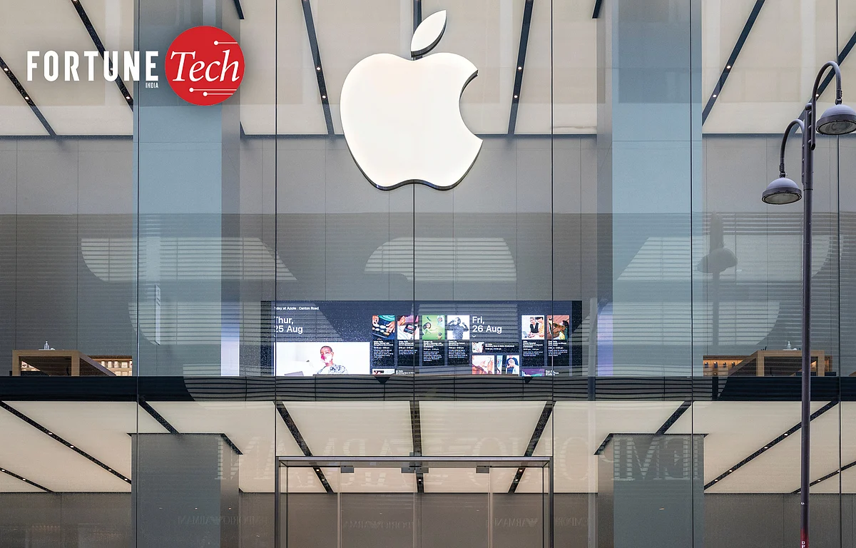This time, the iPhone series is said to have four phones once again, but there are some changes. 