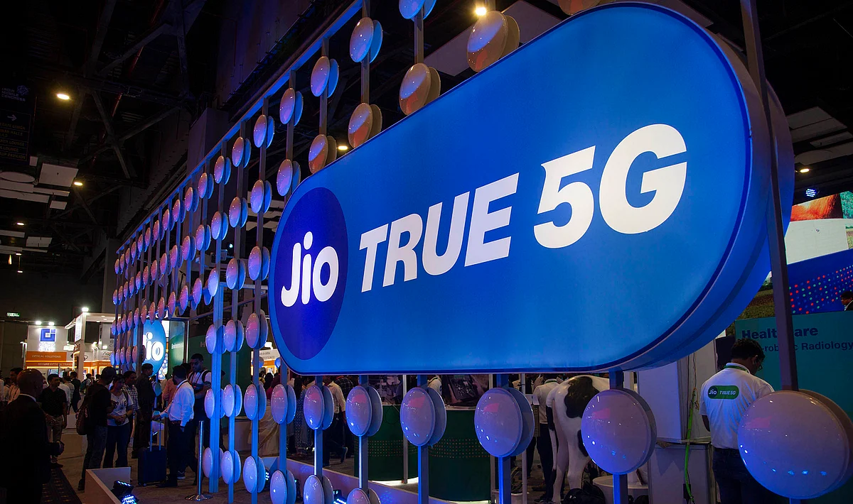 Reliance Jio's EBITDA grew 18.5% YoY to ₹17,016 crore; the EBITDA margin came in at 50.1% on healthy revenue growth and margin improvement.

