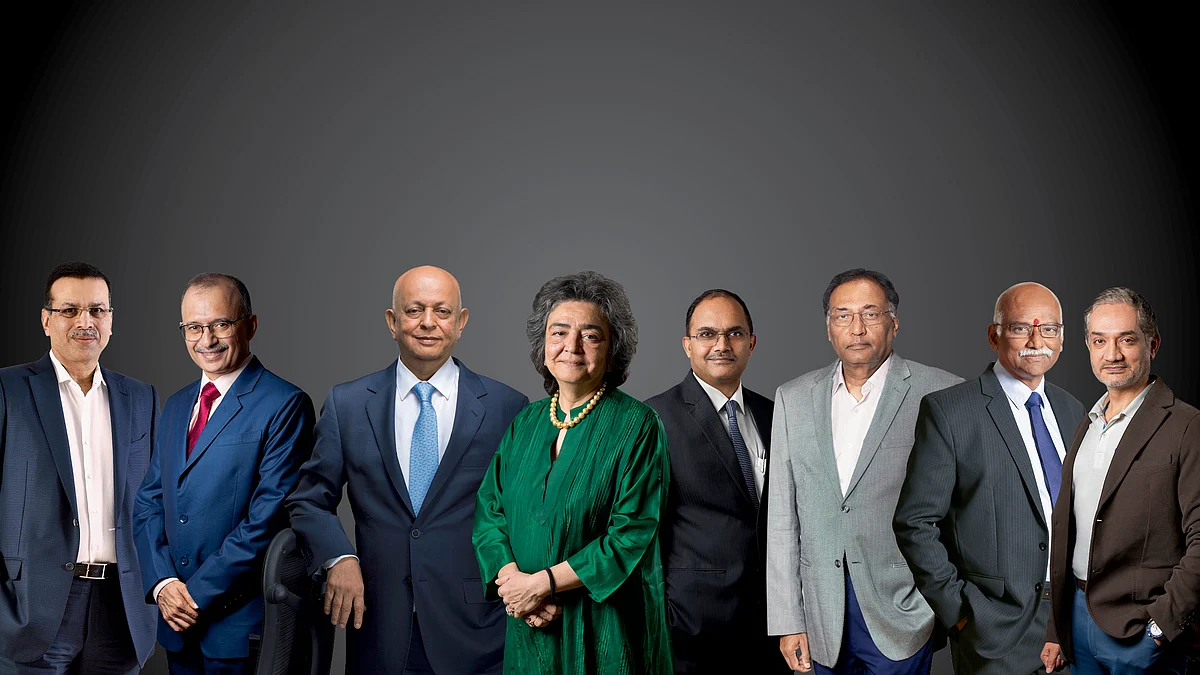 From left: Dr. Sanjiv Goenka, chairman, RP-Sanjiv Goenka Group; Mr. Harish Bhat, brand custodian, Tata Sons; Mr. Hemendra Kothari, non-executive chairman, DSP Investment Managers; Ms. Zia Mody, founder and managing partner, AZB & Partners; 
Mr. Prashant Jain, former CIO, HDFC Mutual Fund; Mr. Niraj Bajaj, CMD Mukand Ltd. and chairman, Bajaj Auto; Mr. R. Gandhi, former deputy governor, Reserve Bank of India and Mr. Vishesh Chandiok, CEO, Grant Thornton India
