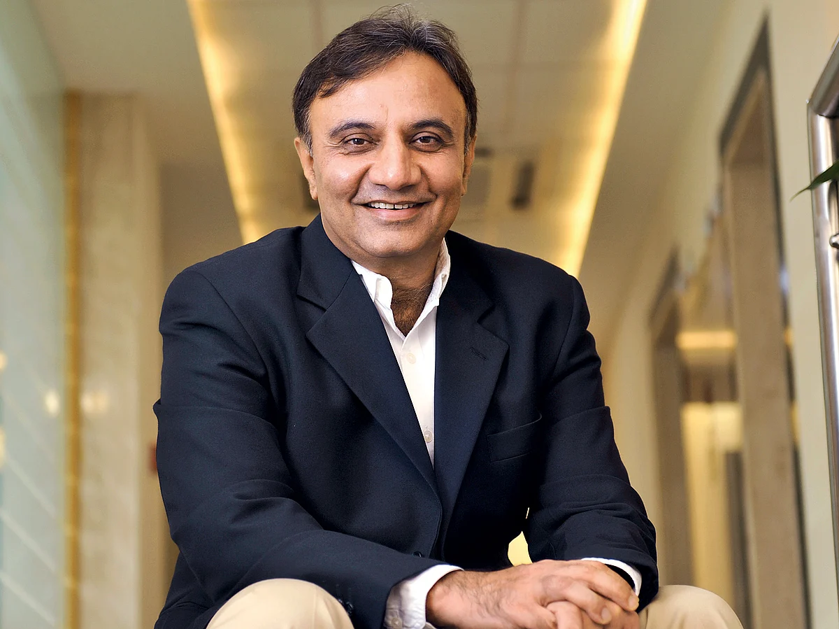 Sandeep Bakhshi, CEO & MD,
 ICICI Bank