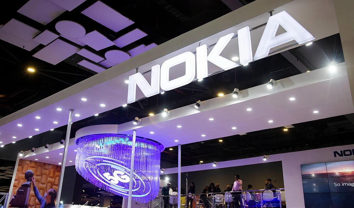 Nokia's sales during the quarter under review, also declined by 20% YoY to 4.98 billion euros.