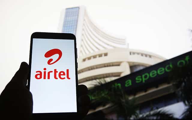 Bharti Telecom plans to raise ₹7,000 cr via bonds; Airtel shares down 2%