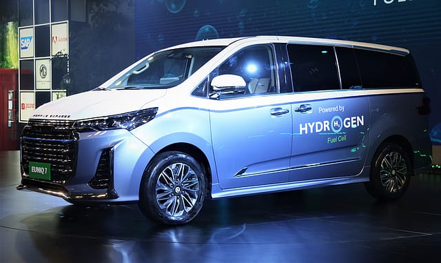Clean, efficient, and renewable—MG Motor displays hydrogen fuel-cell MPV