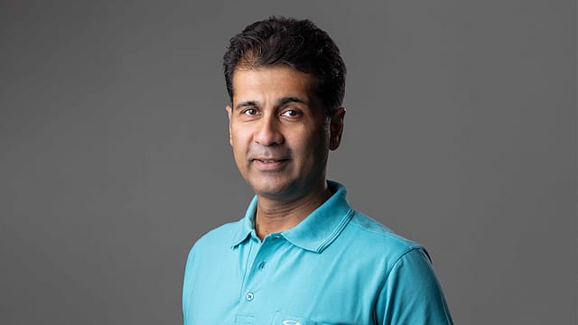 Want to return the favour to Hero Honda: Rajiv Bajaj at CNG motorcycle launch Want to return the favour to Hero Honda: Rajiv Bajaj at CNG motorcycle launch