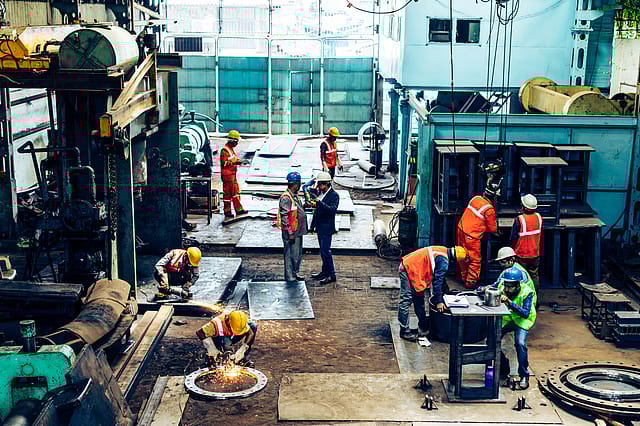 Manufacturing PMI surges to three-month high in March