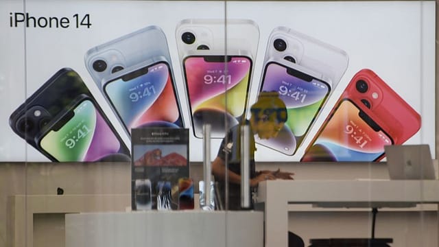 Apple Mumbai store opens on April 18; Delhi launch on April 20 Apple Mumbai store opens on April 18; Delhi launch on April 20