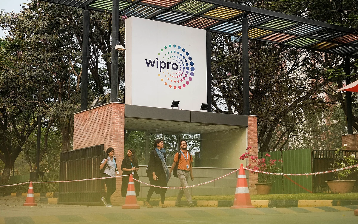 Wipro shares end 0.65% higher at ₹528.80 on the BSE