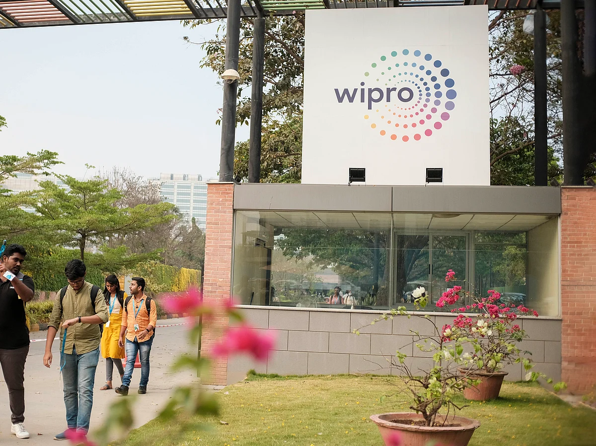Wipro board approved a proposal to buy back up to 26.9 crore shares.