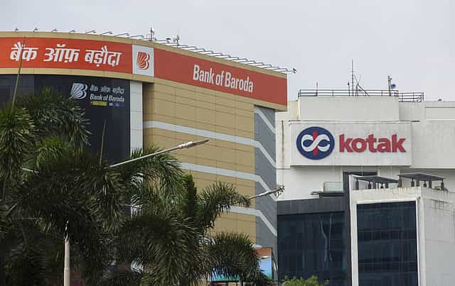 Bank stocks fall on RBI's decision to withdraw ₹2,000 currency notes