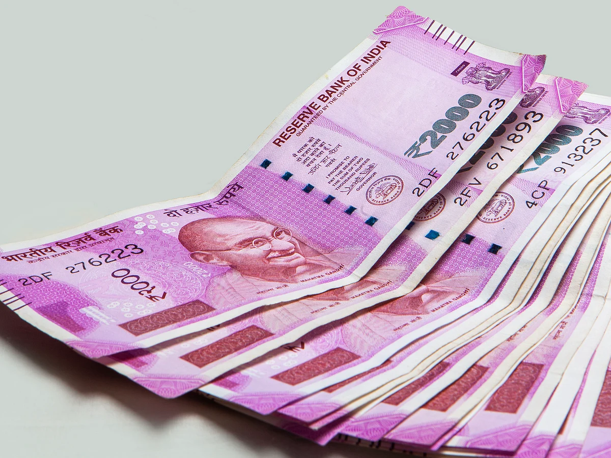Banks will stop accepting ₹2,000 banknotes with effect from October 8, 2023.