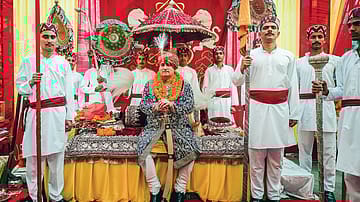 Coronation At A 2,350-Year-Old Dynasty