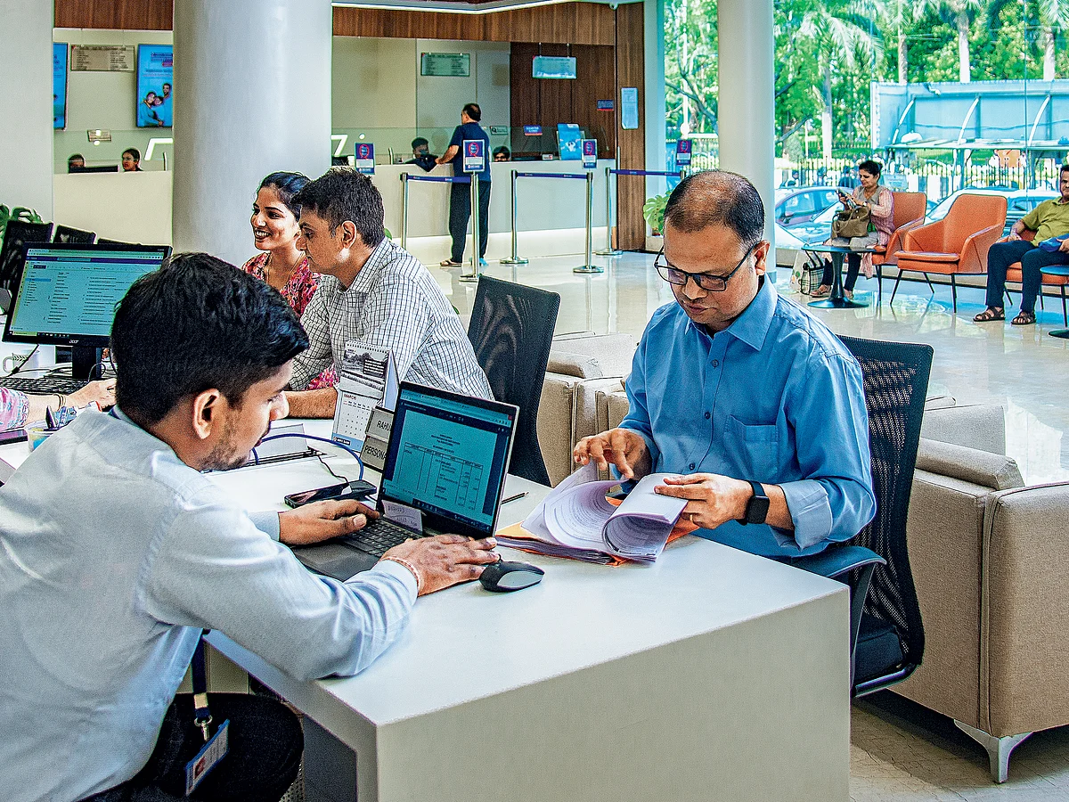 India needs bank branches as it continues to be a cash-heavy economy