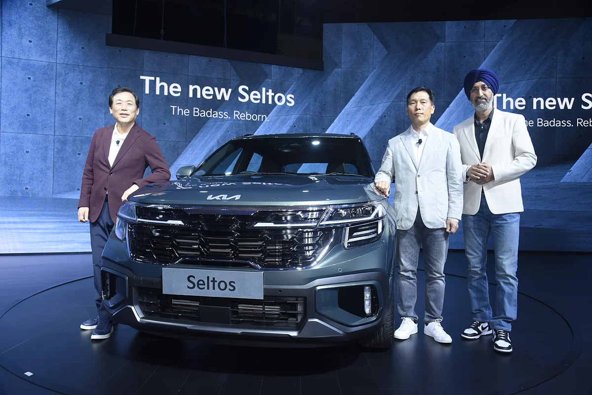 The pre-bookings for the Seltos Facelift will begin on July 14.