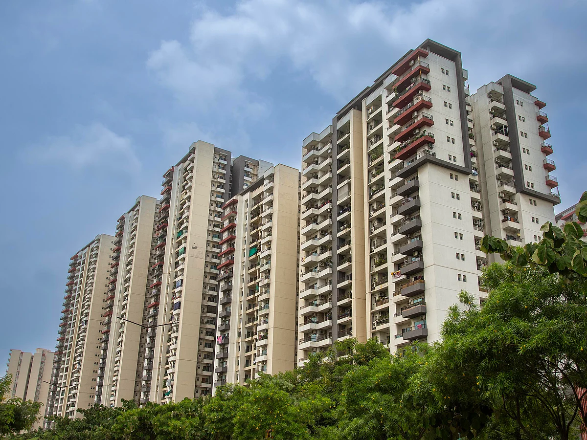 The company plans to launch the project in the next two quarters and complete it in four years.