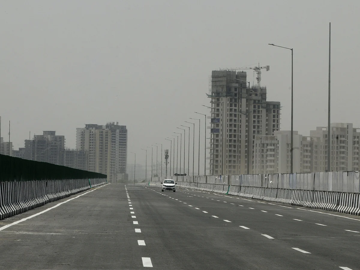 The 14-lane national highway might result in undue financial burden on commuters, claims CAG.