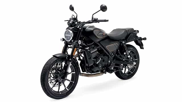 Why Bike Makers Eye Royal Enfield Pie