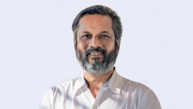 70-hr work week: Vembu counters Murthy, warns of 'demographic suicide'