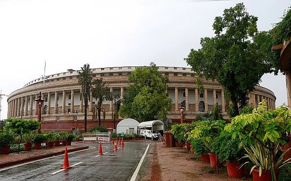 Prime Minister Narendra Modi addressed the Lok Sabha at 11 a.m.