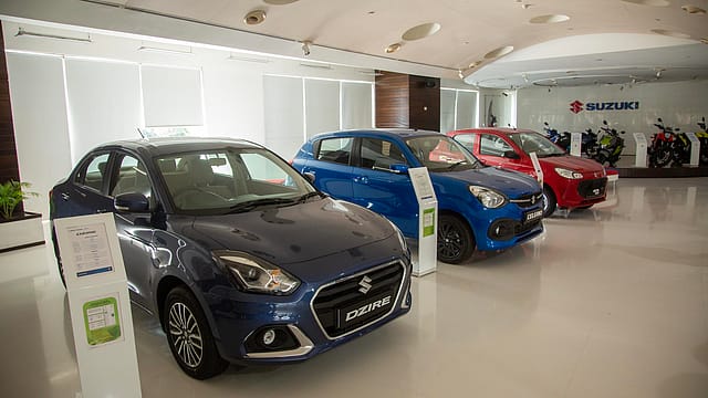 Carmakers calibrate dispatches amid inventory pile-up at dealerships Carmakers calibrate dispatches amid inventory pile-up at dealerships