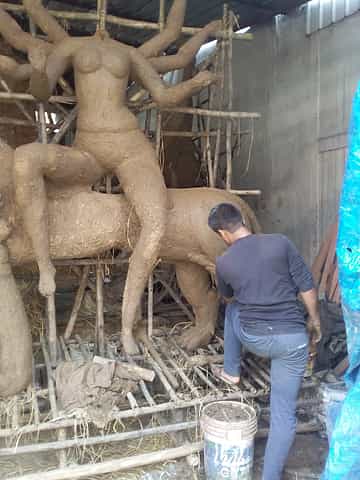 Durga Puja potters at 60% of pre-Covid business; guess who's the culprit!