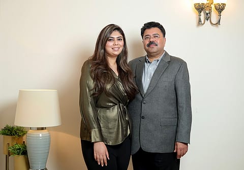 Varnika Gulati (L) and Hitesh Gulati (R)