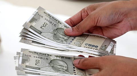 The pay and working conditions of employees in Central Public Sector Undertakings and the private sector will also be compared while preparing the final suggestions