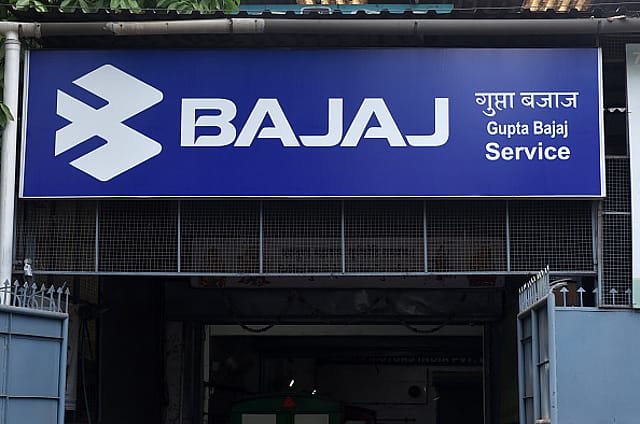 Bajaj Auto announces share buyback; stock surges 5.6%, hits 52-week high Bajaj Auto announces share buyback; stock surges 5.6%, hits 52-week high