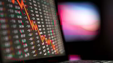 Sensex, Nifty slip nearly 1%, hit 3-month lows; investors lose ₹5.7 lakh cr amid tariff jitters