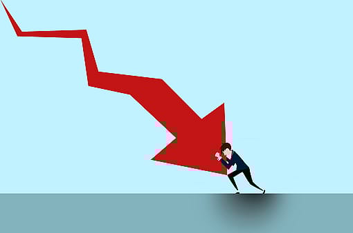 PowerGrid shares dip 5% on weak Q4 earnings