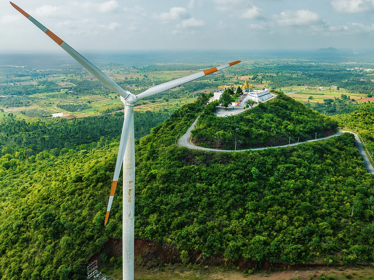India is among the few countries that has its national climate goals on track, the World Economic Forum (WEF) reports.