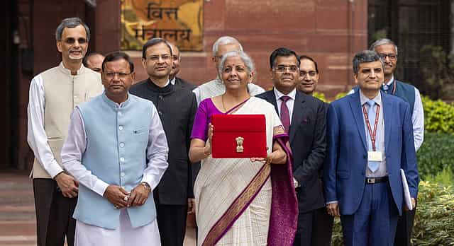 Finance Bill amended; 20% LTCG with indexation on realty deals optional