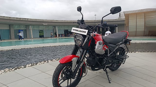 Bajaj launches CNG motorcycle 'Freedom' with price starting from ₹95,000 Bajaj launches CNG motorcycle 'Freedom' with price starting from ₹95,000