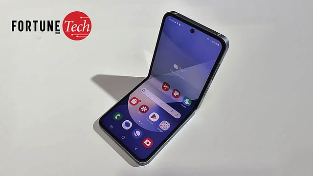 Samsung Z Flip 6: Still beautiful, more usable Samsung Z Flip 6: Still beautiful, more usable