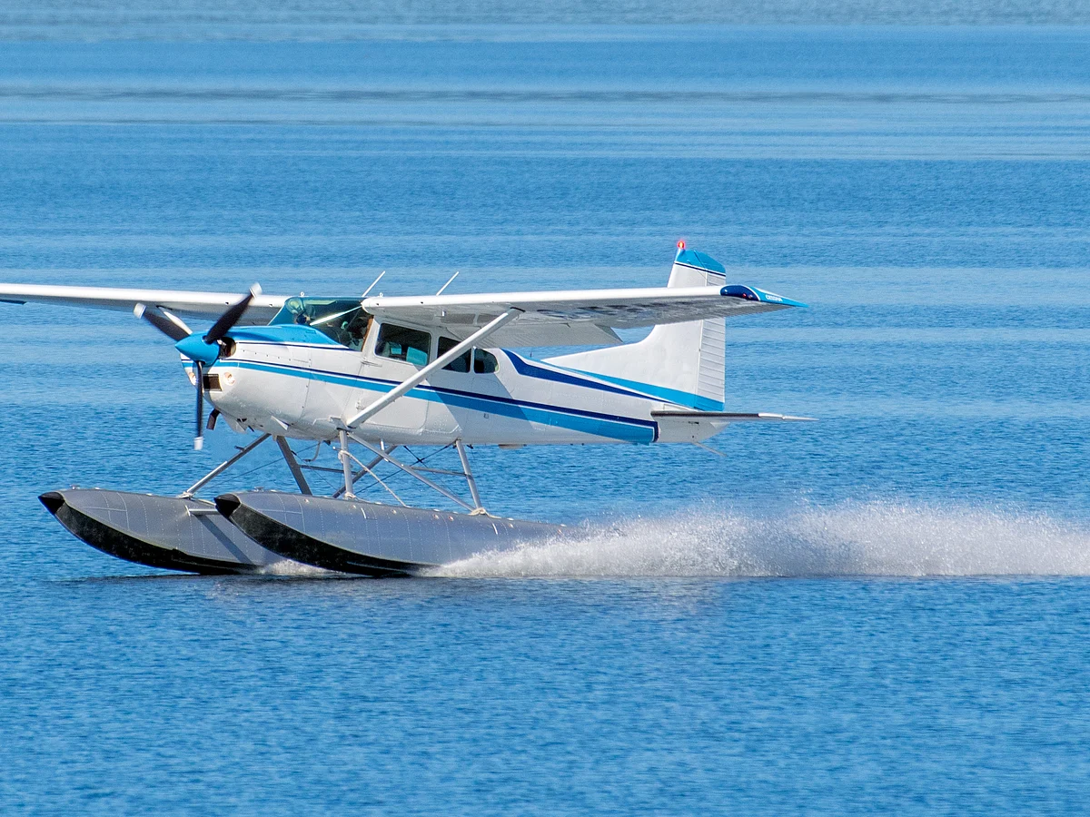 Demonstration flights of the seaplane by manufacturer DeHavilland would be held shortly.