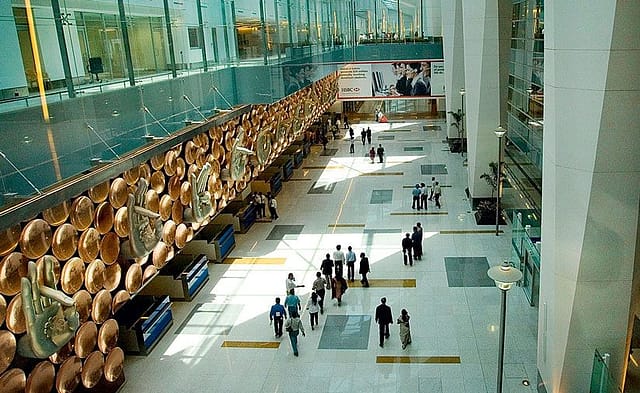 Dreamfolks restores access after lounge disruption at Adani Airports Dreamfolks restores access after lounge disruption at Adani Airports