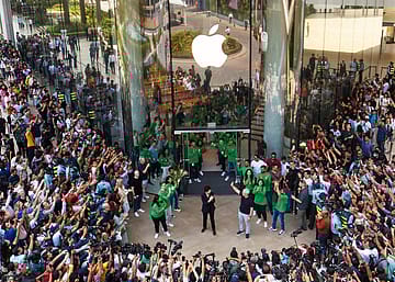 Apple’s $11 billion bind with component suppliers