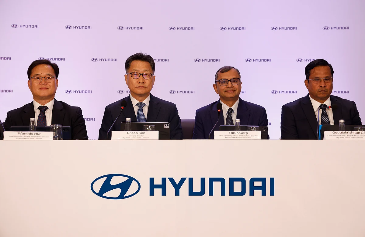 Left to right: Wangdo Hur, CFO & Whole Time Director, Hyundai Motor India; Unsoo Kim, MD; Tarun Garg, COO & Whole Time Director; Gopalakrishnan CS, Chief Manufacturing Officer & Whole Time Director