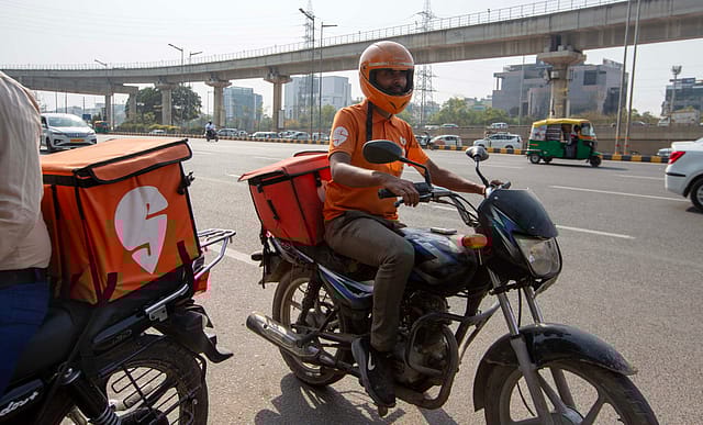 Loss-making Swiggy’s ₹11,327 cr IPO ‘overvalued’: Brokerages