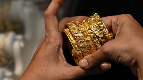 Gold prices witnessed some profit booking in yesterday’s session