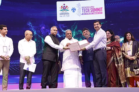 Karnataka CM and company executives formalise signed MoUs