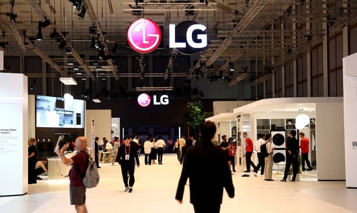 Kumar Lg AIBI cites LG India's excess multiples to highlight valuation arbitrage