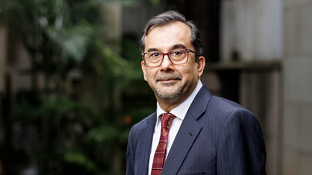 ITC's Q1 profit flat at ₹4,912 cr, revenue up 20% on strong agri, FMCG growth