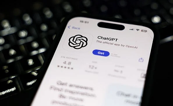 The company states that people in the US will get access to 15 minutes of voice calling per month
