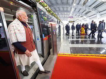 PM Modi flags off four new Vande Bharat trains, giving significant boost to UP tourism